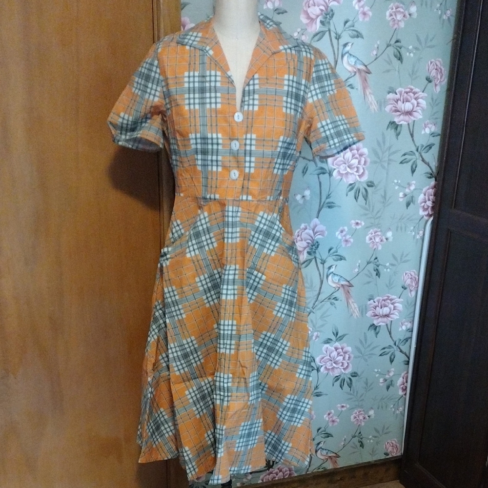 Vintage-Inspired Orange Plaid Women’s Shirt Dress